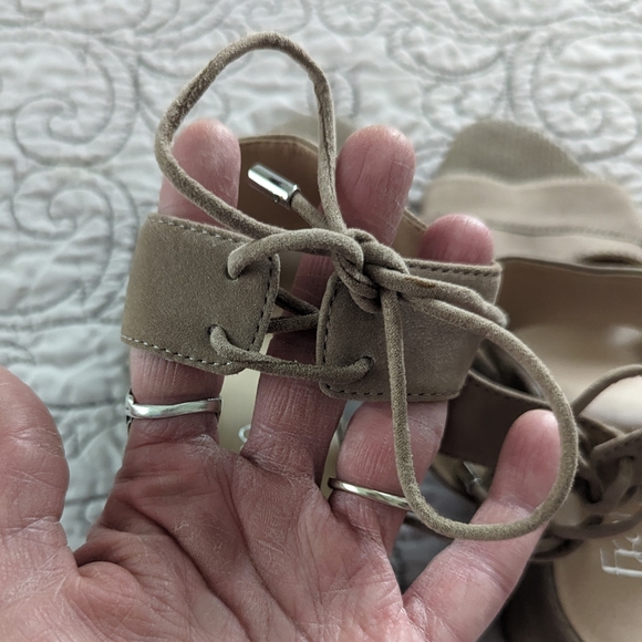 Franco Sarto Gem Blocked Heels - Picture 10 of 15